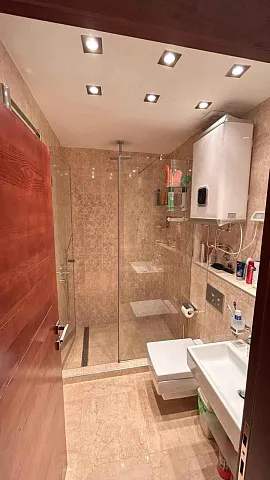 Luxuswohnung mit Panoramablick über dem Strand Mogren in Budva, Komoševina — photo 10